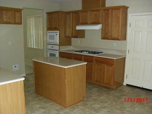 4th image of 9905 White Aster Pl