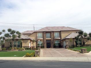 6736 Iron Oak Dr, Bakersfield, CA 93312