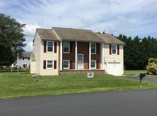 333 Moonlight Ln, Prince Frederick, MD 20678