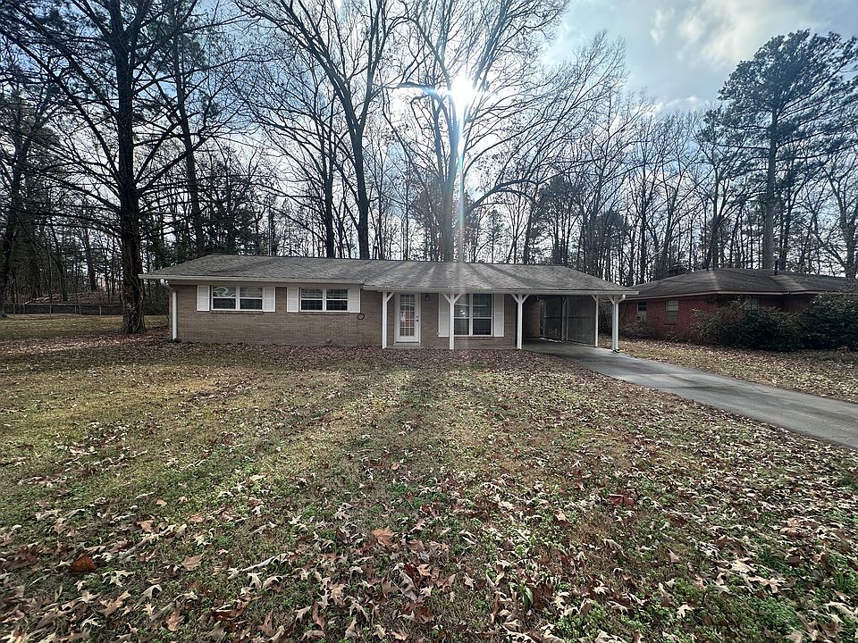 2701 Maple
