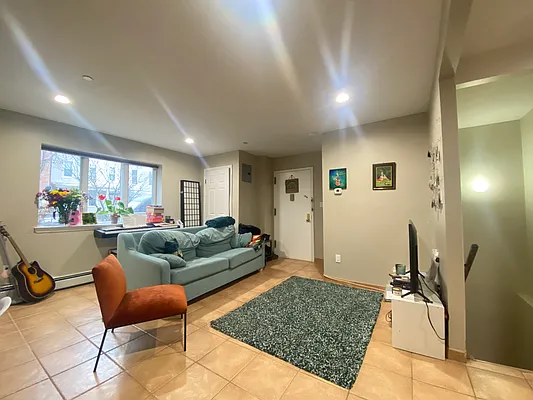 Rented by NY Space Finders Inc. | media 10