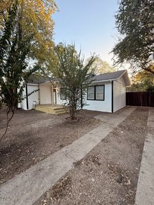 719 N Jefferson St, Lancaster, TX, 75146