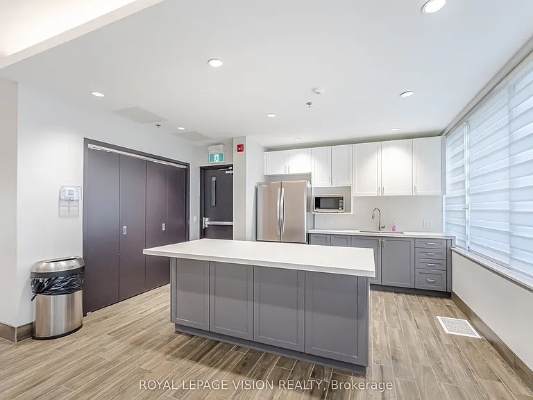 715 Don Mills Rd #1108 — Photo 27