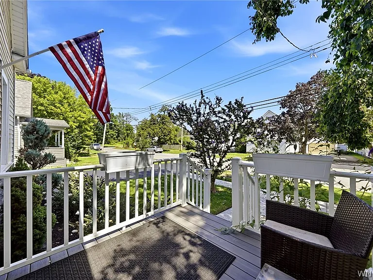 93 Cleveland Ave — Photo 4