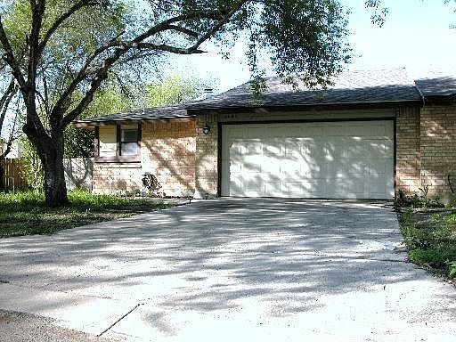 1st image of 6907 Brecon Dr #6907