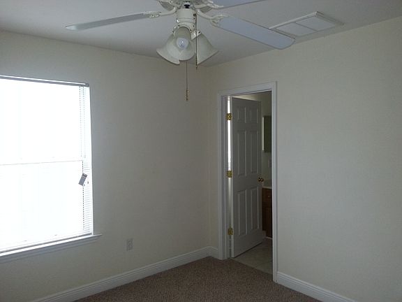 4th image of 3278 Sawtooth Dr