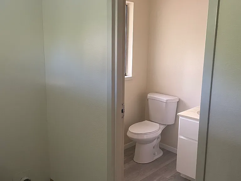 6425 Randall Ct — Photo 17