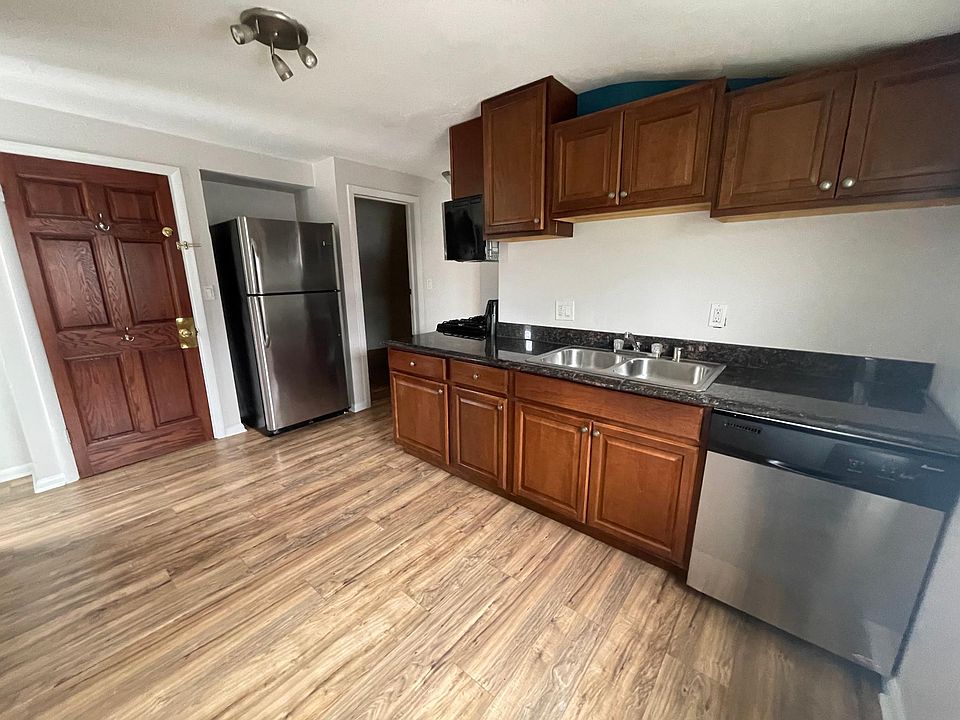 1st image of 2463A N Bartlett Ave #A