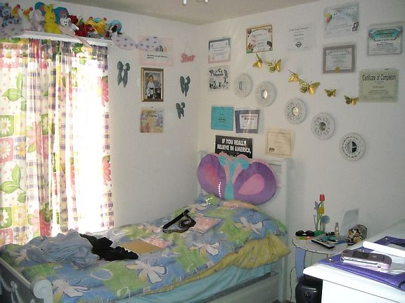 minor bedroom 1