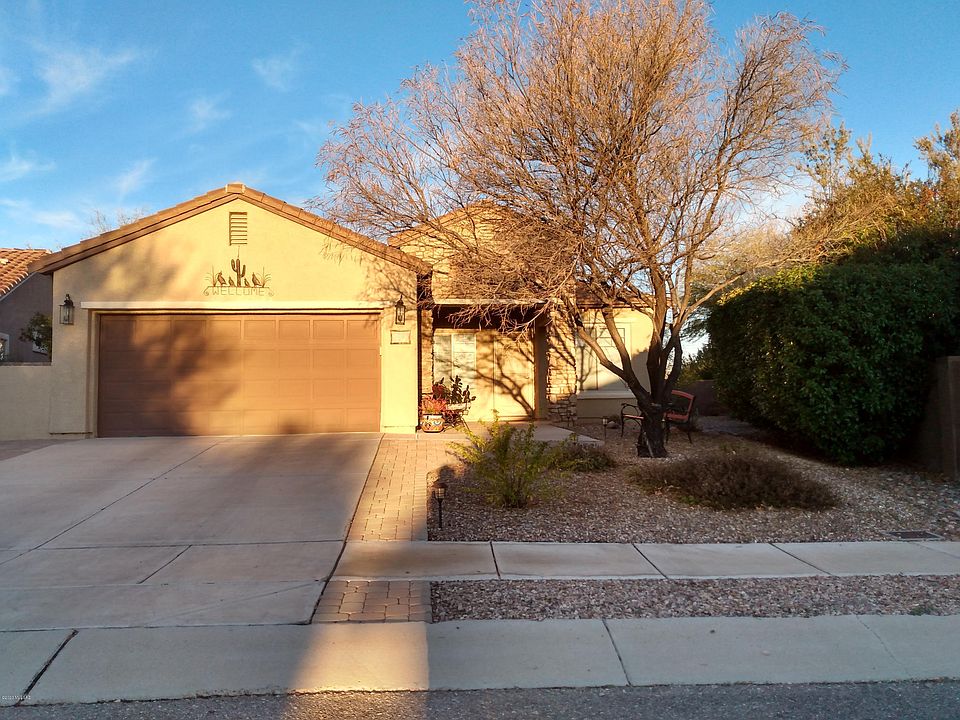 1st image of 530 W Calle Moncayo