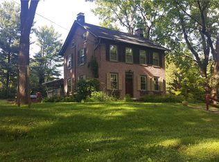 4145 Chew St, Allentown, PA 18104