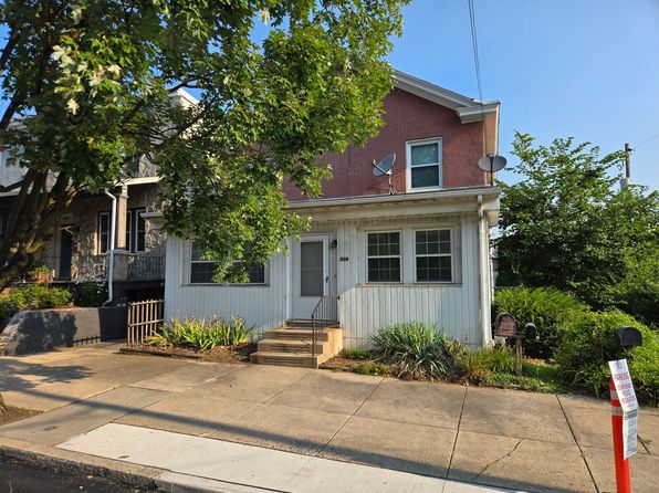 839 E Walnut St