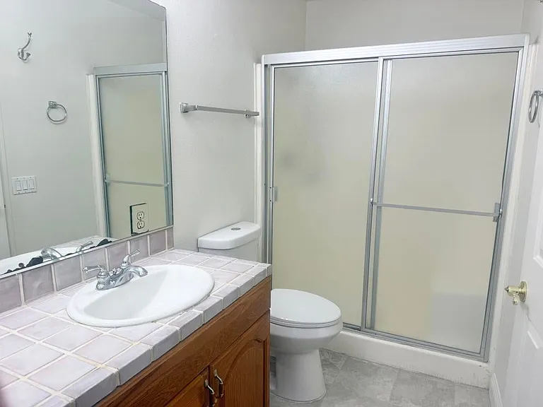 43586 Virginia Ave — Photo 14
