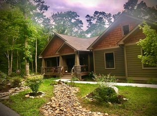 4 Oak Ridge Trl, Black Mountain, NC 28711