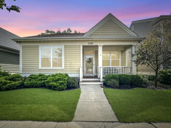 1157 Harbor Way, Burns Harbor, IN 46304