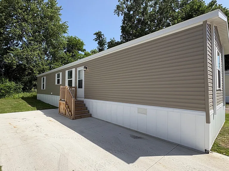 Woodland Estates (MI) — Photo 42