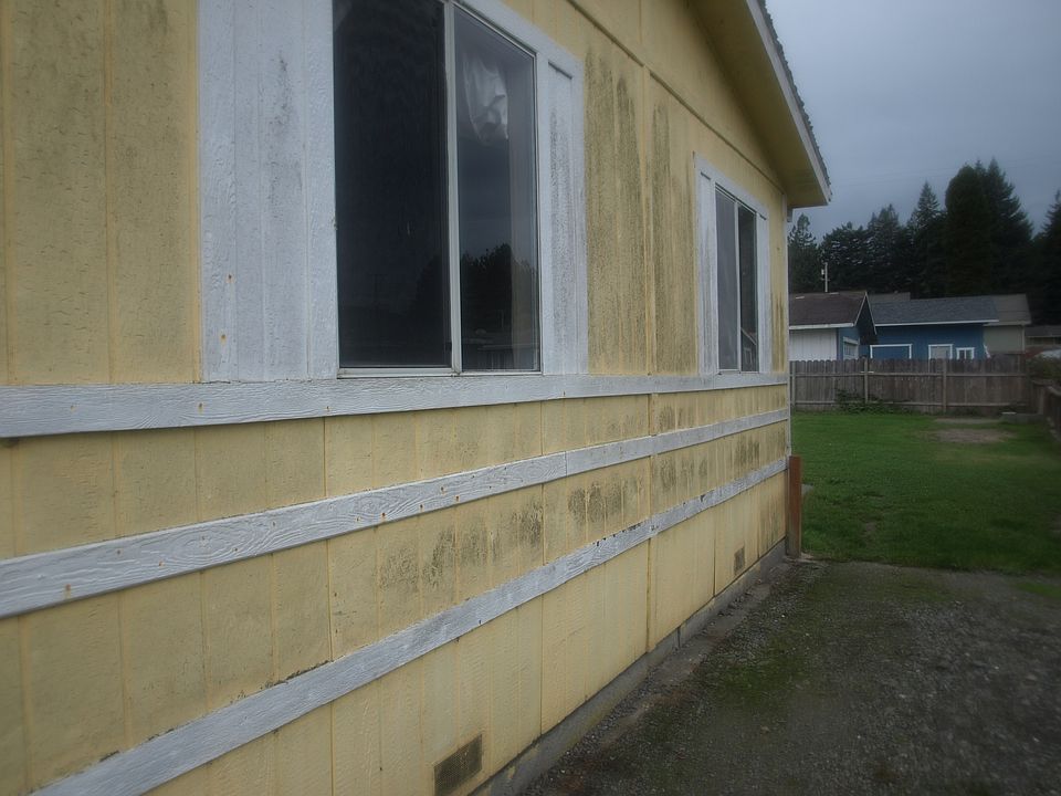 2nd image of 263 Willow Ln