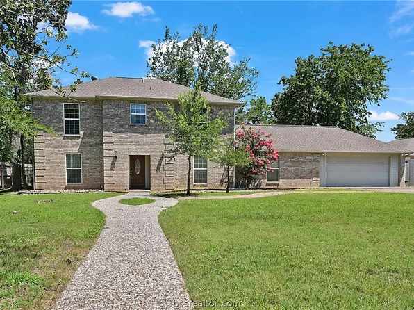 1008 Rose Cir, College Station, TX 77840
