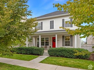 11481 S Willow Walk Dr W, South Jordan, UT 84009