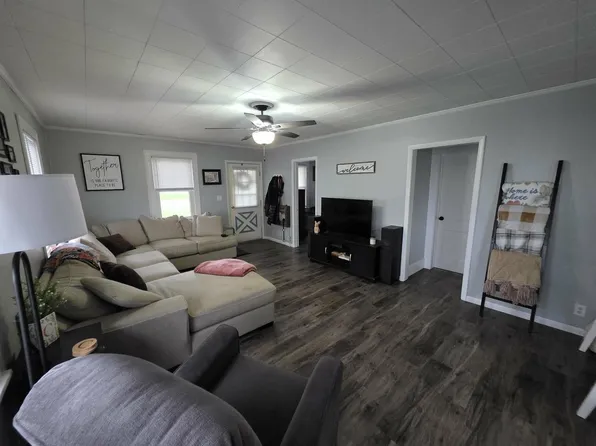 925 E Spring St, Saint Marys, OH 45885