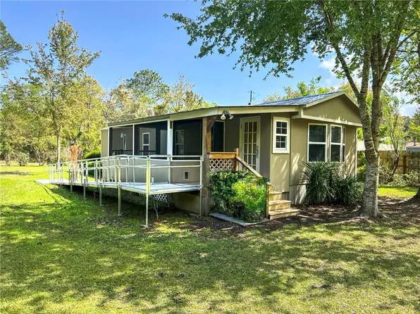 105 Reynolds St, Saint Marys, GA 31558