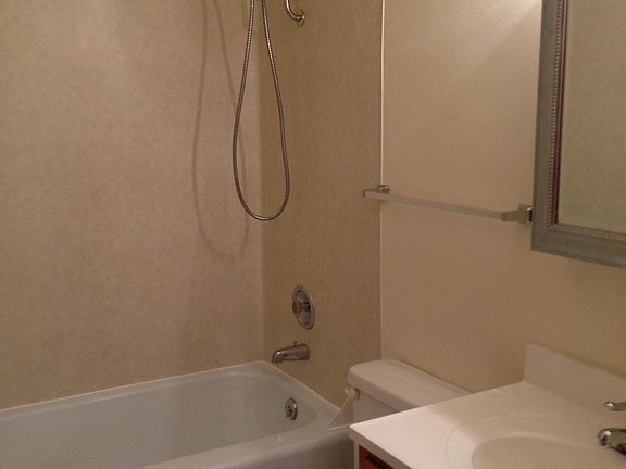 3rd image of 9400 Ravenna Ave NE APT 8