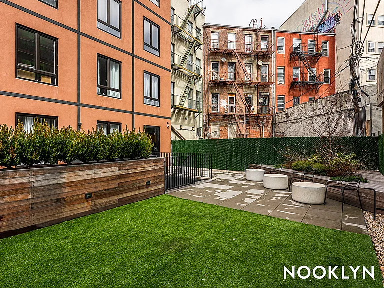1052 Greene Ave #6B — Photo 19