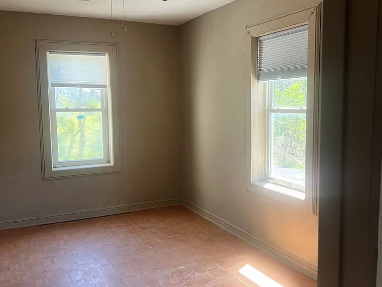 400 City Ave — Photo 18