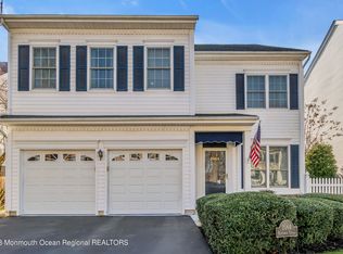 2064 Benjamin Cir, Wall Township, NJ 07719