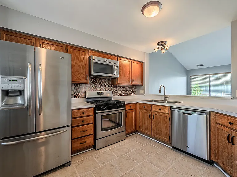 1136 E Cambria Ln S #1136 — Photo 14