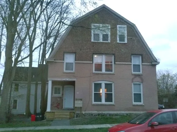 130 College Pl APT 1, Ypsilanti, MI 48197