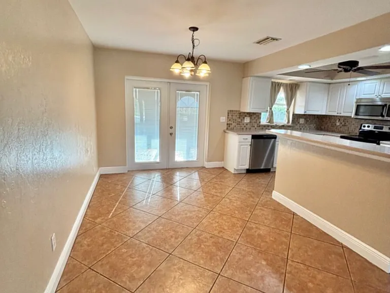 4343 SW Sands Blvd — Photo 50