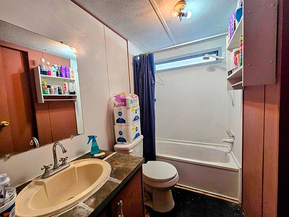 5th image of 822 Michigan St #822