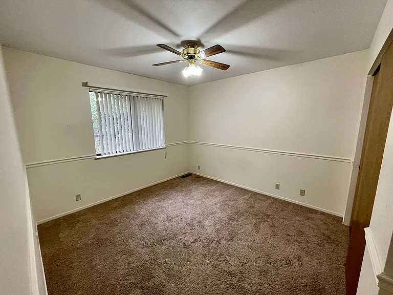 17519 Alexandra Way — Photo 12
