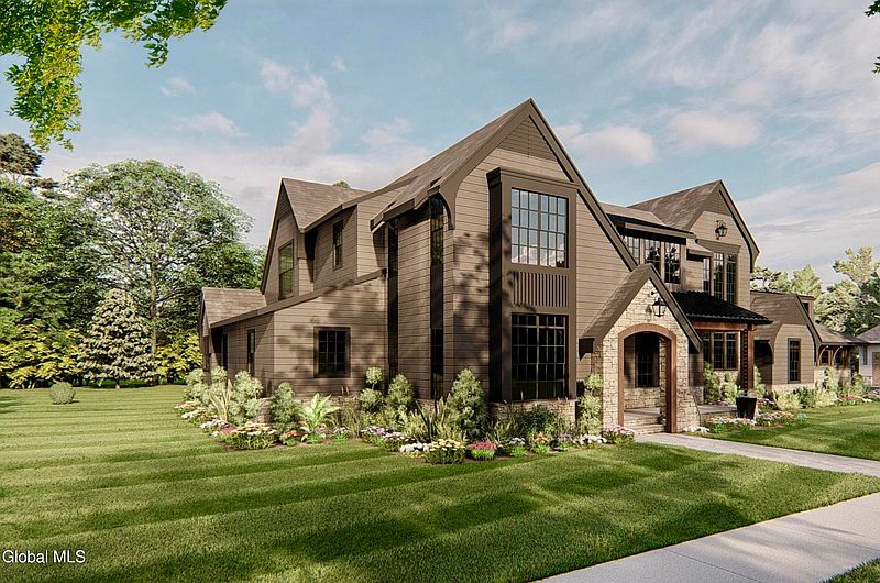 2nd image of 18 Eastridge Drive