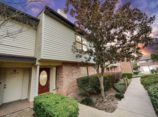 2588 Bering Dr, Houston, TX 77057