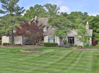 4788 Shire Ridge Rd E, Hilliard, OH 43026