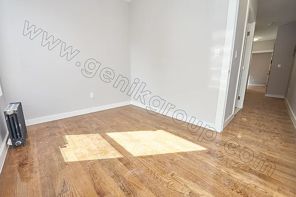 Rented by Genik Group Corp | media 19