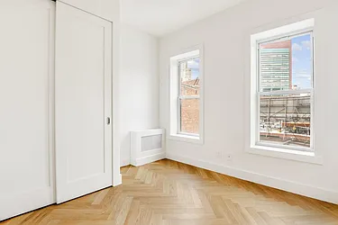 Rented by Akelius Real Estate Management