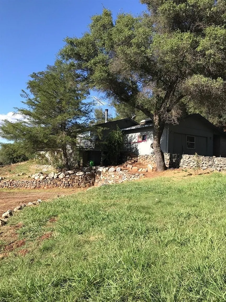18932 Indian Springs Rd photo 1
