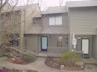 9641 Groundhog Dr, North Chesterfield, VA 23235