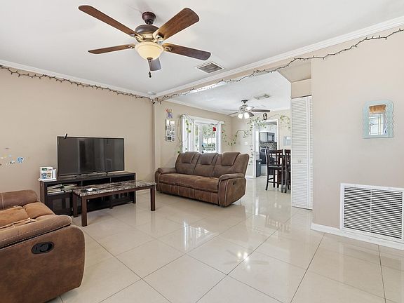5th image of 6600 Garden Avenue