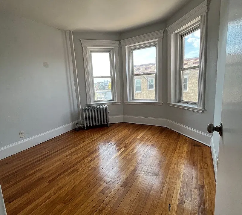 48 Brighton Ave #27