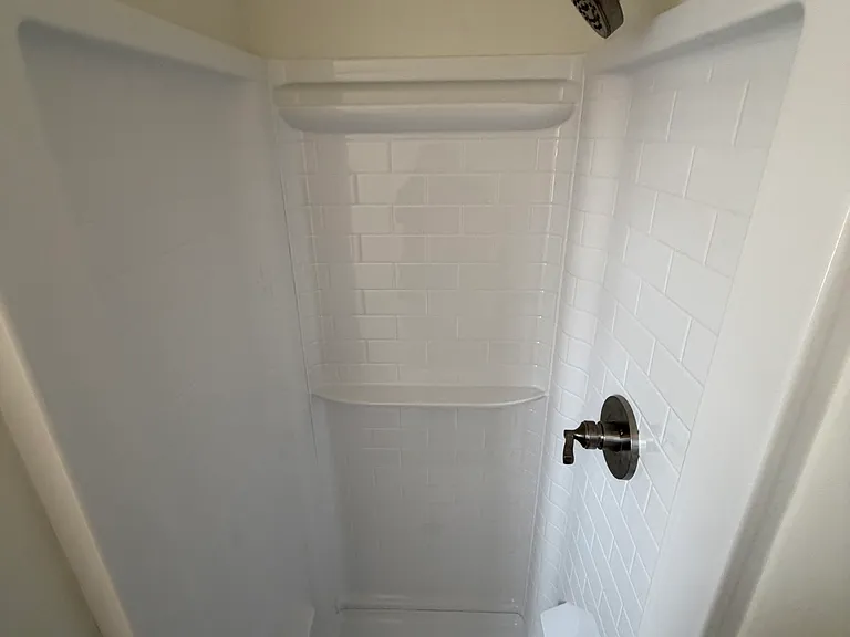 114 4th St #1 — Photo 11