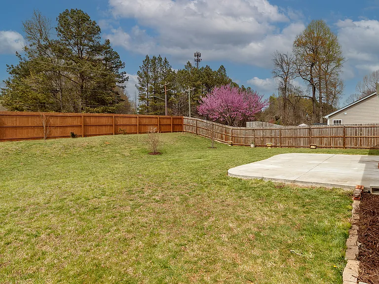 4401 Craven Hill Dr — Photo 32