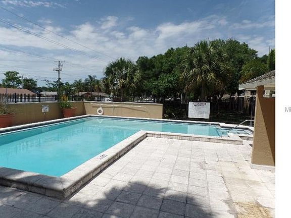 5th image of 7610 Pinery Way APT D