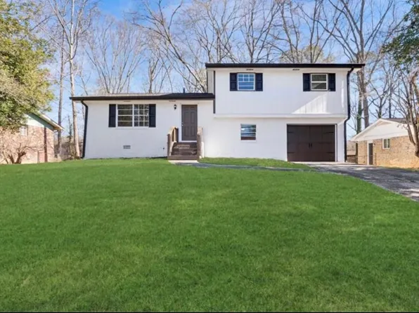 3800 Leisure Ln, Atlanta, GA 30349