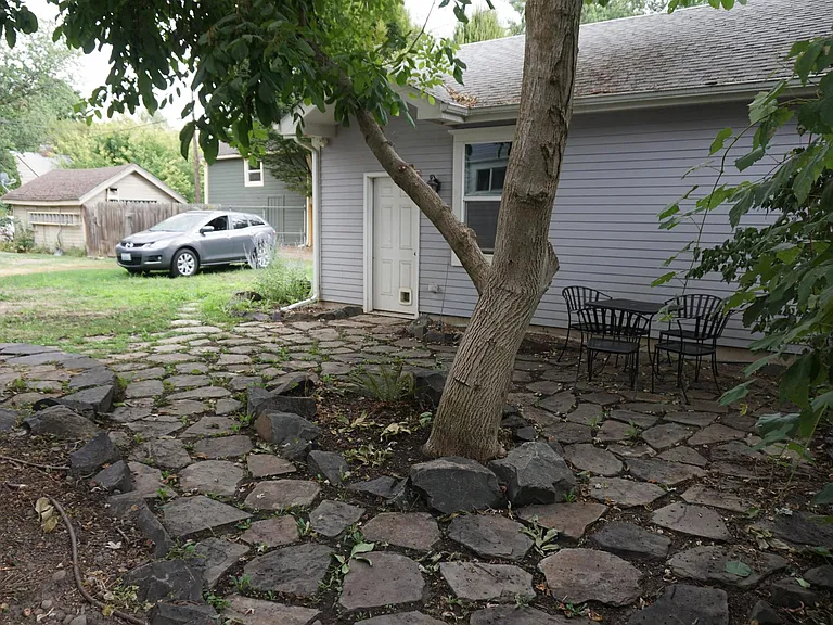 548 Washington St — Photo 19