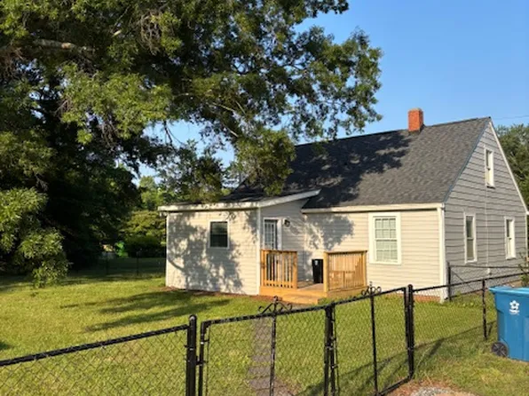 4306 Hines Chapel Rd, Mc Leansville, NC 27301