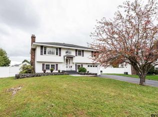 11 Horton Dr, Watervliet, NY 12189